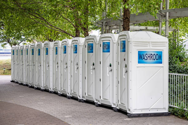 Porta potty rental for outdoor events in Nicollet, MN